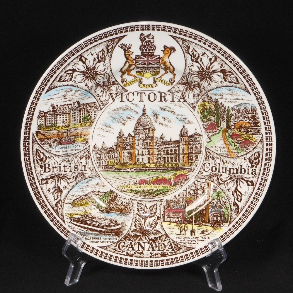 A beautiful collector's plate. Vintage Wood & Sons Victoria BC Canada